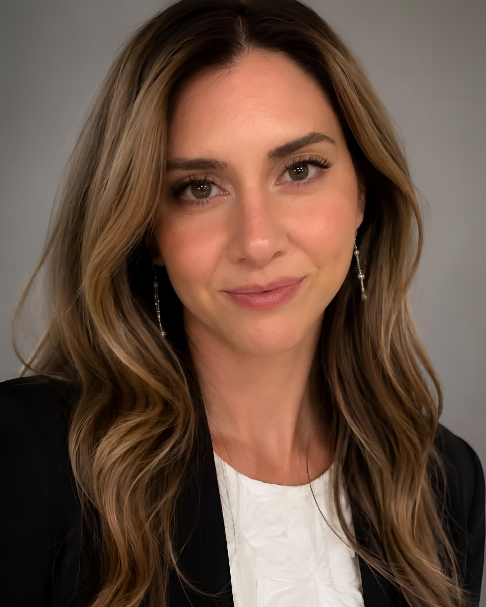 Dr. van Daalen Professional Headshot